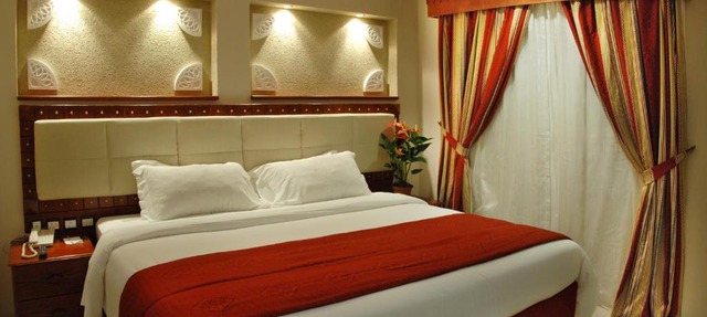 Al Liwan Suites