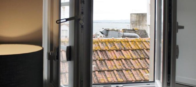 Alfama Apartment with River view