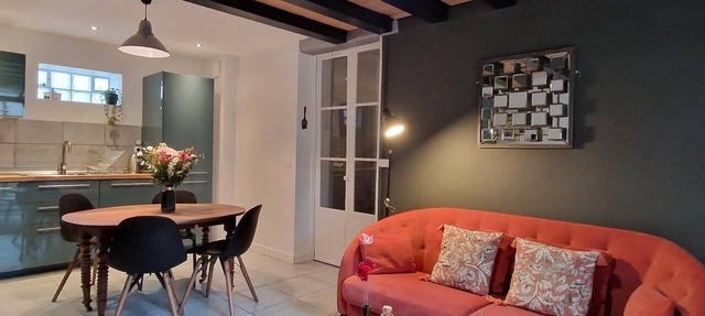 Aliénor-Apartment-Family-Terrace-Ensuite with Bath