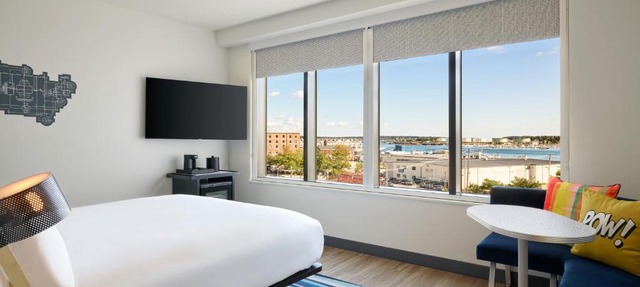 Aloft by Marriott Portland Downtown Waterfront ME