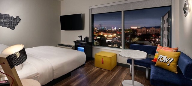 Aloft King | Aloft Orlando at SeaWorld | Steps from SeaWorld & Parks