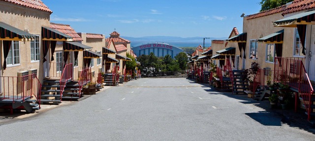 Alpine Inn And Suites