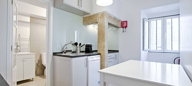 Ambassador Boutique Apartment I (C66)