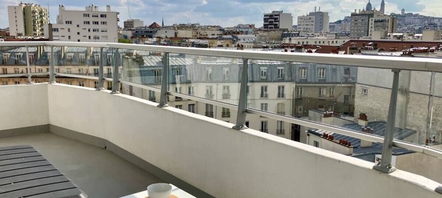 Apartment 3 Rooms, Bright, With Balconies and Panoramic View