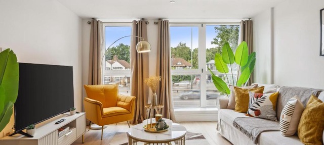 Apartment in Wimbledon with Cinema, Gym, Game Room! Upto 30 Percent OFF