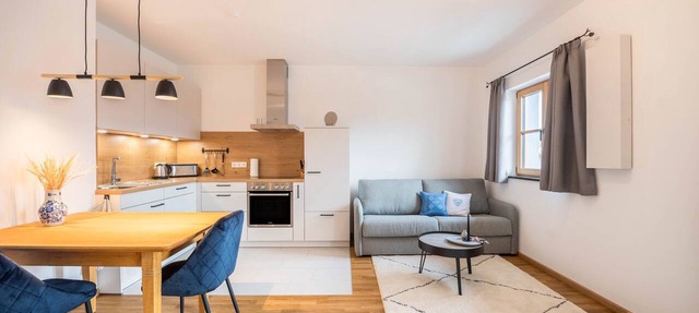 Apartment "Max" at the Schloeglhof with Wi-Fi & Balcony