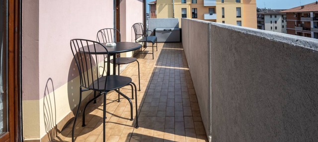 Apartment with garage near the center of Verona