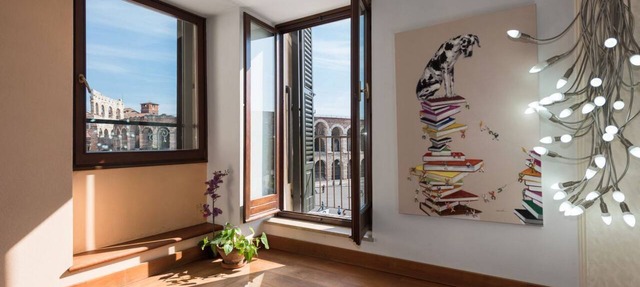 Appartamento storico con balconi vista Arena