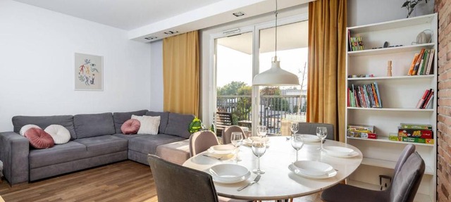 Apricot 3 Room Apartment Mokotow AC&Parking