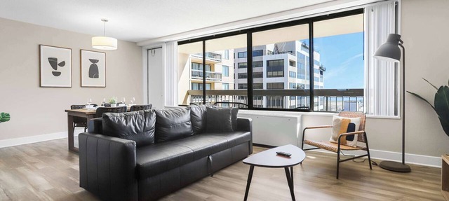 Arlington Apartment: Near Metro & Gym