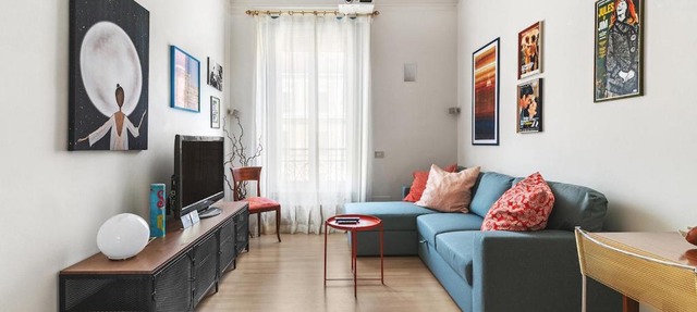 Artistic apartment in the heart of Milan