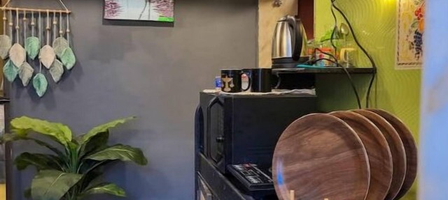 Asante -The Cottage House 2BHK at Hill Road Bandra