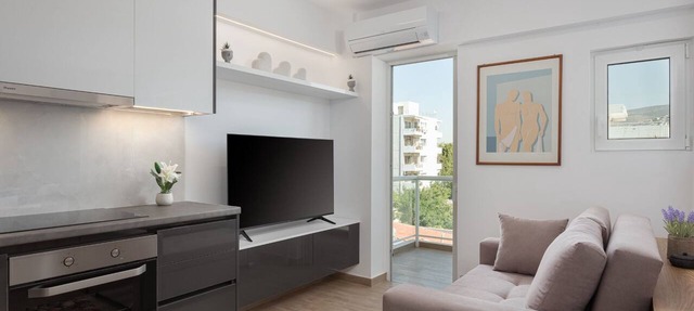 Athenian Riviera Seaside Suite