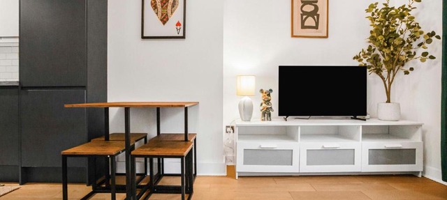 Athera - Finn House Hoxton, 2 bedroom entire apartment, close to Old Street Station