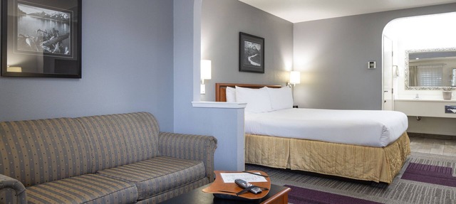 Atherton Park Inn & Suites