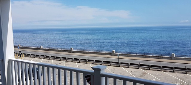 Atlantic Breeze Suites