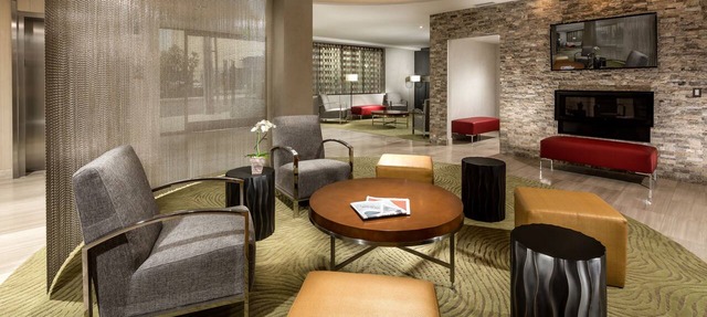 Aventura Hotel