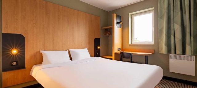 B&B HOTEL Calais Centre St Pierre
