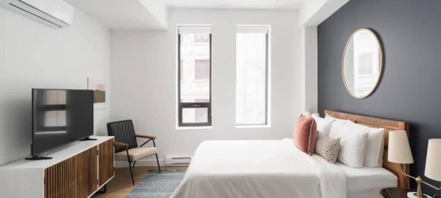 Bakan- Studio Downtown/Old Montreal