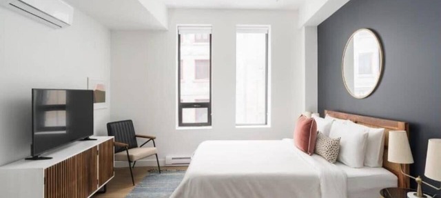 Bakan- Studio Downtown/Old Montreal