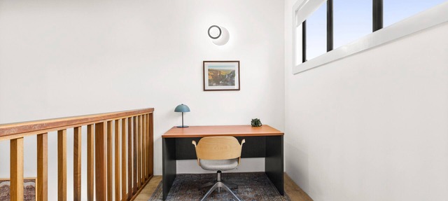 Balmain Retreat - 2BR + Study