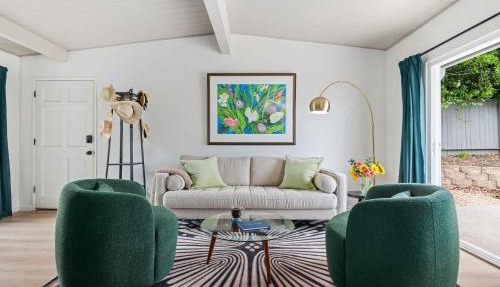Beach Bliss by Paradise Retreats