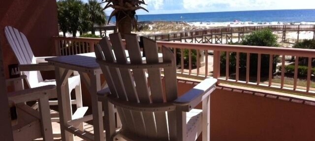 Beach Club 2 Bedroom Low Floor