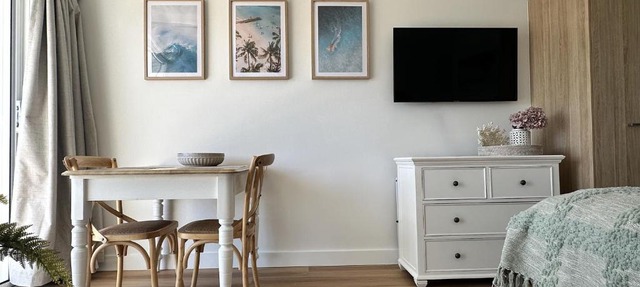 Beachfront Studio Fabulous Location