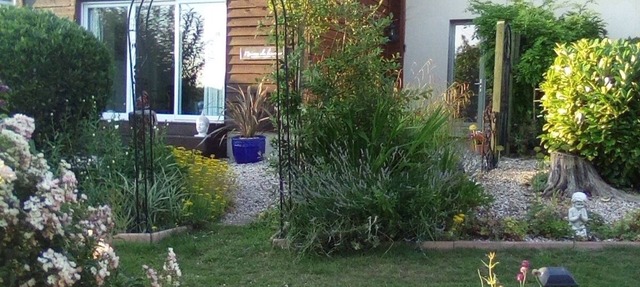 Beautiful Barn Conversion in a quiet village with Restaurant and boulangerie