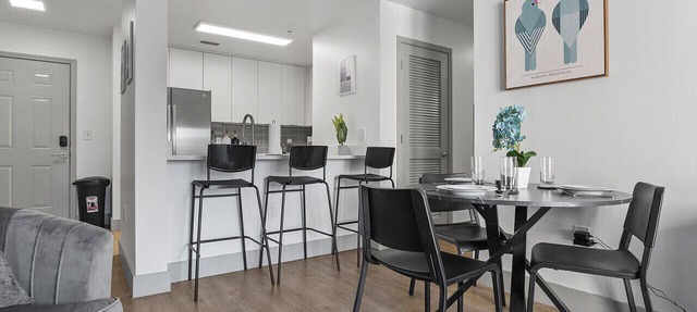 Beautiful Blue | Spacious, Free Parking, View, Gym