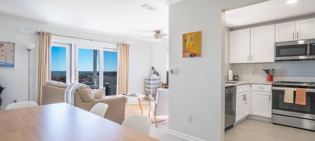 Beautiful Condo Just Steps to an Amazing Stroll on the Beach