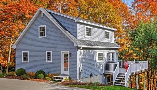 Beautiful Sandy Point Getaway w/Wraparound Deck!