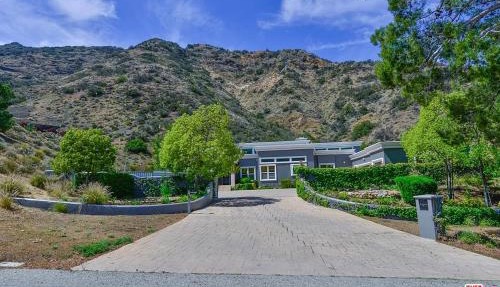 Beautiful, Spacious Agoura Malibu Zen House