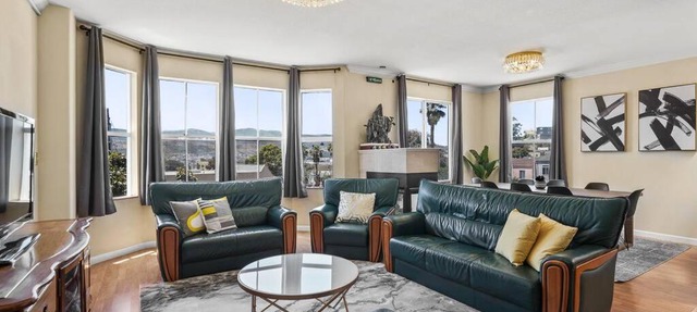 Beautiful Spacious House 2BR/4BR in Silver Terrace