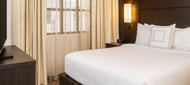 Best Place to Stay in New Orleans! Outdoor Pool, Pet-friendly, Free Breakfast!