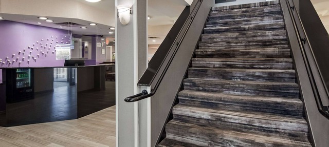 Best Western Paramus Hotel & Suites