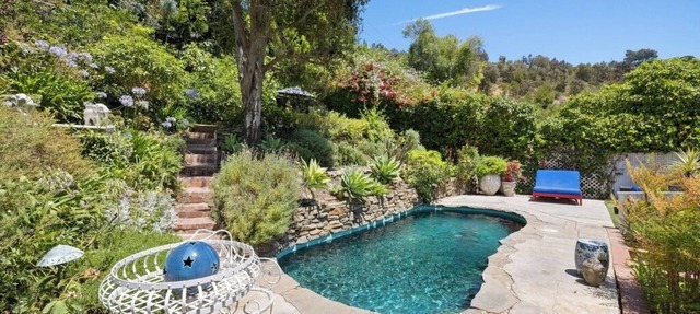 Beverly Hills Oasis w/Saltwater Pool & Fireplace