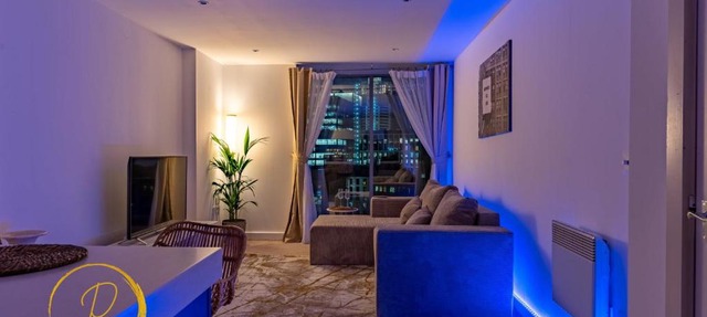 Birmingham City Centre Apartment