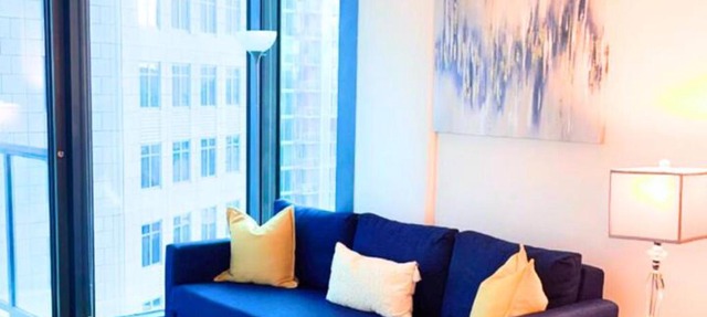 Blue Luxe-Highrise, Balcony, Year-round Pool, City View!