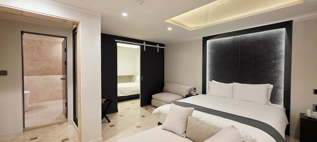 BlueDuck Hotel