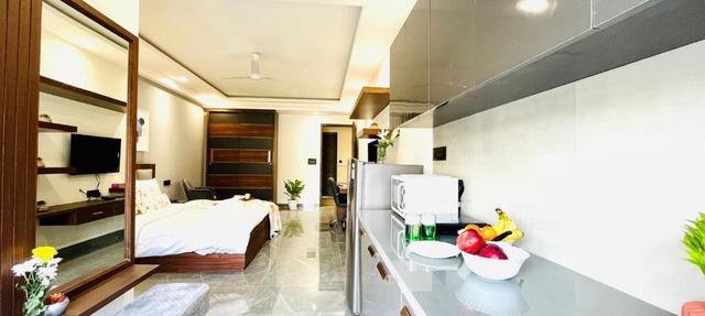 BluO Studio2 DLF Cybercity - Balcony, Gym TT, Lift