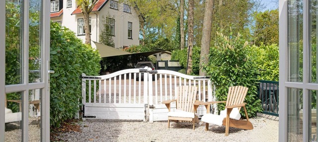 Brand New Romantic Cottage by the Sea