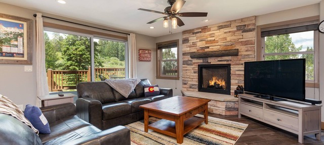 Breckenridge 2BR - Ski-in/Ski-out with Heated Floors