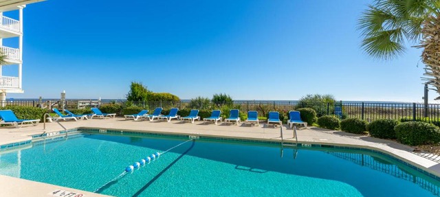 Bright and Sunny Condo with Stunning Oceanfront