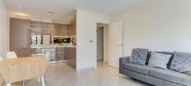 Bright & Spacious 1BD Apartment in Zone 2 - Close to the Tube Station