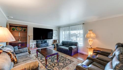 Bring a Pet: West Valley City House w/Grill