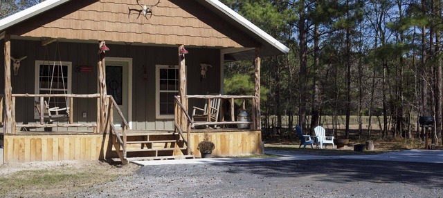 Broken Wire Cabin-Peaceful, private and safe country experience!