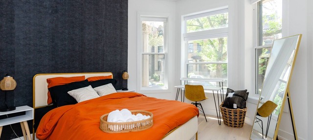 Bronzeville Manor walking distance to hospitals