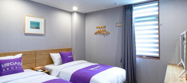 Brosis Hotel