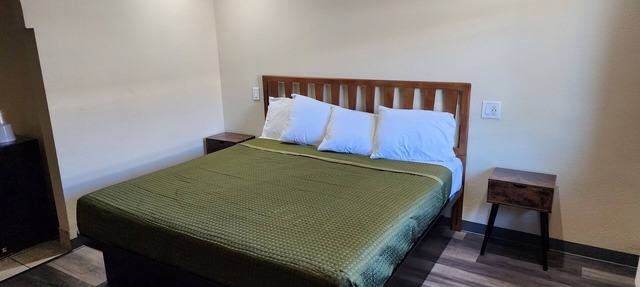 Budget Inn